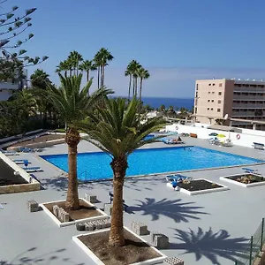 https://via-del-mar.tenerifehoteles.net